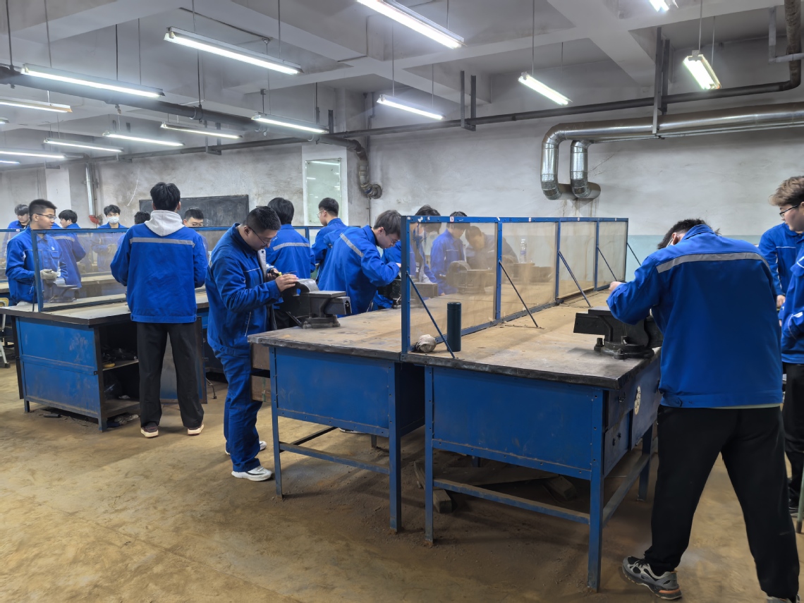 微信图片_202503311615191.jpg 微信图片_202503311615191.jpg